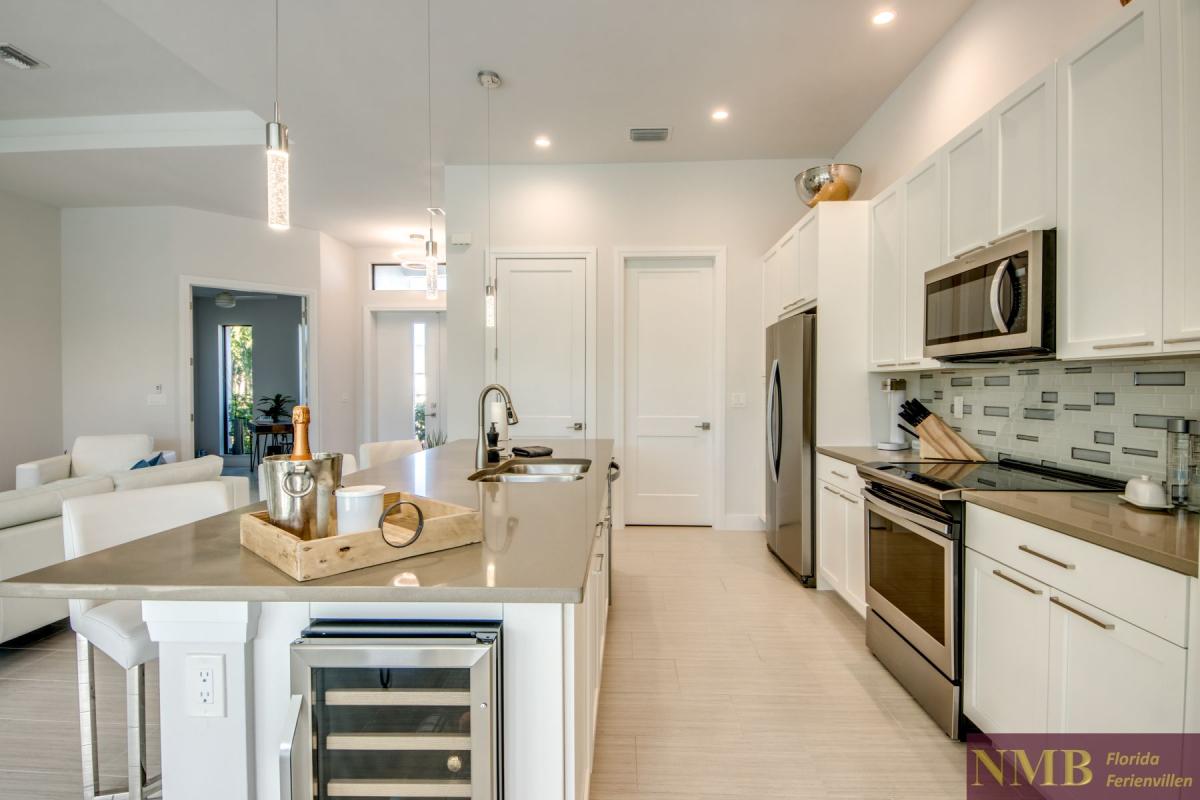 Ferienhaus-Cape-Coral-Sanisbar Breeze_24-Kitchen